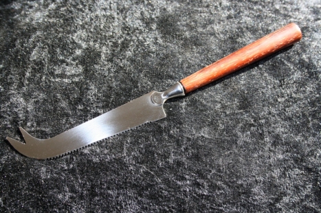 20-005-11-05 - ostkniv cocobolo 125 kr